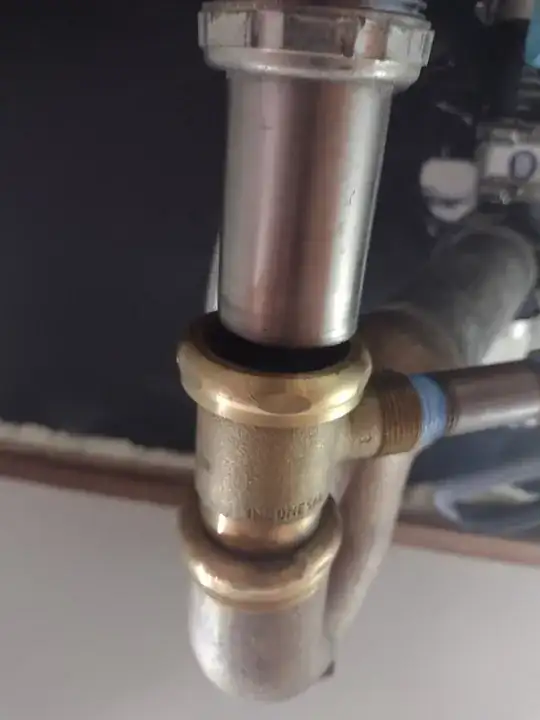 same sink drain with T straight out of trap, offset from sink drain