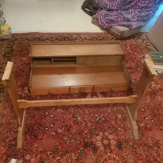 desk in two pieces