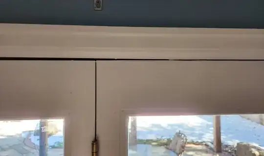 Left edge of right-hand door