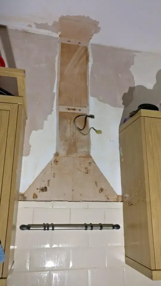 The gap available for the new cooker hood