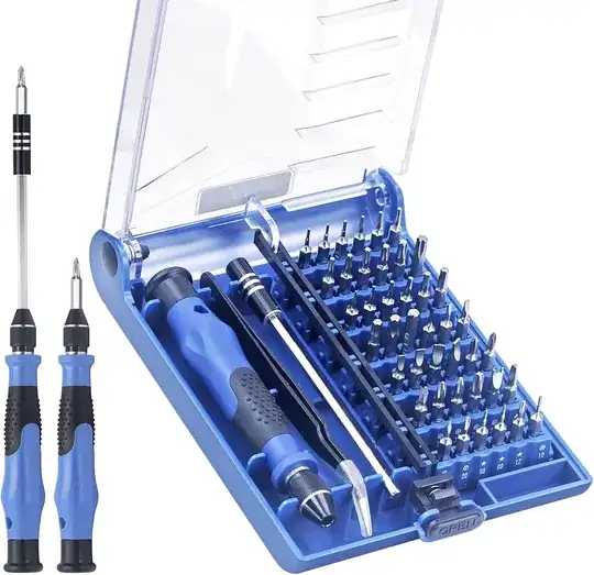 Screwdriver kit with lots of bits