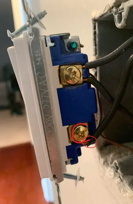 Outlet Image with Circled Area and Wire Example