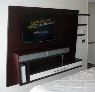 Hanging piece of furniture