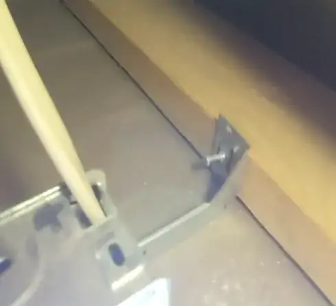 photos showing the whole bracket system