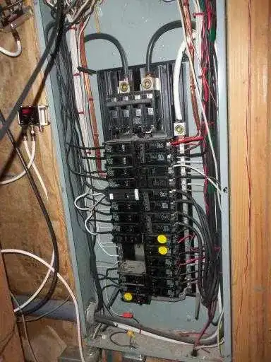 Breaker panel without zoom