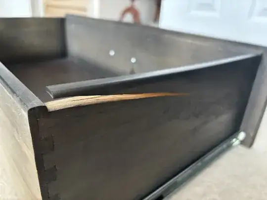 crack in drawer