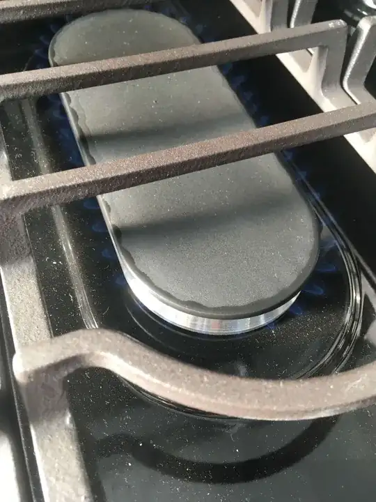 center burner with blue flames