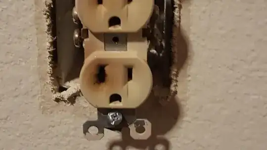 Here is the front of the same receptacle