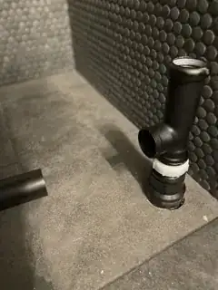 close angle of the brass drain to abs