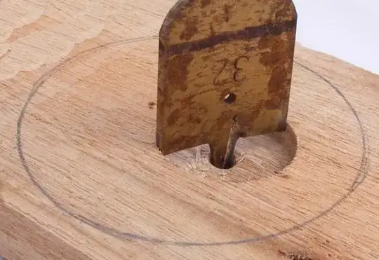 Flat or spade drill bit from around 6mm to 32mm