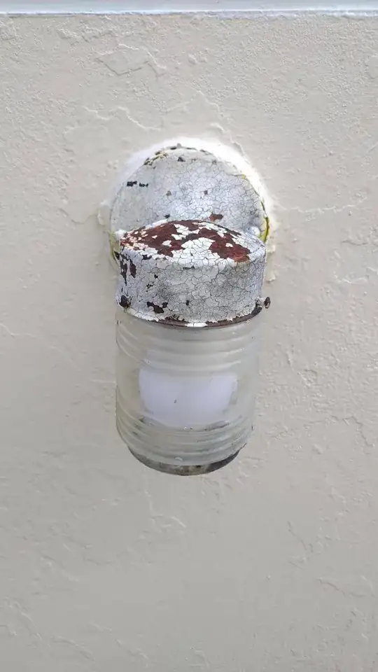 Original light fixture