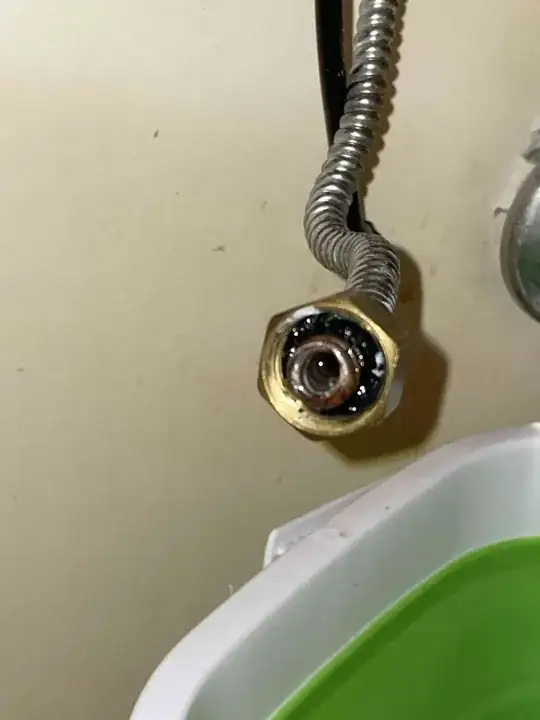 corrugated line connector detail