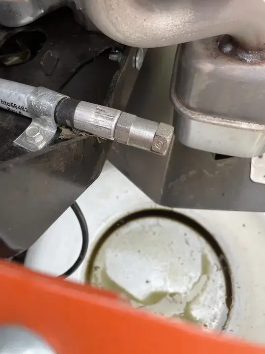 lawnmower engine oil drain plug