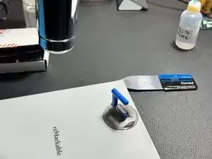 Disassembling reMarkable 2 for a stuck power button