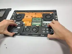 Razer Blade Pro 17 2019 Battery Replacement