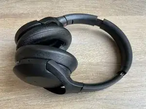 Sony H.ear On 3