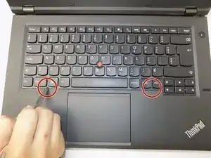 mmDUyp33Jy4QWG1U