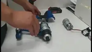 After removing the top shell, remove the battery connector, the switch, the motor and gearbox, and finally the LEDs. Separate the motor from the gearbox.