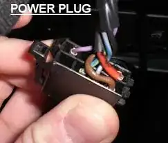 MK2 Seat Ibiza radio power plug