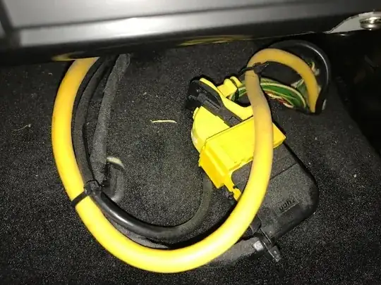 Multimedia connection harness under passenger seat