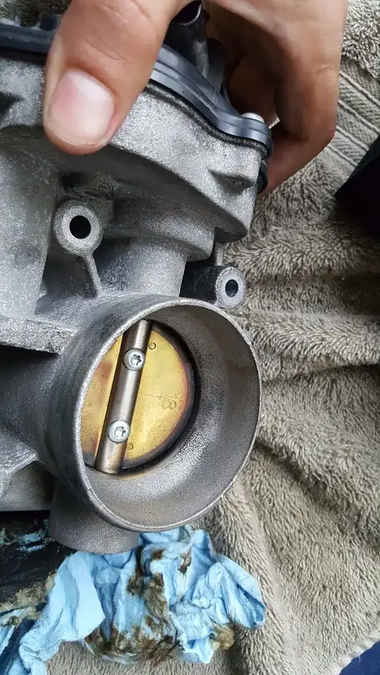 Cleaning the Throttle Body