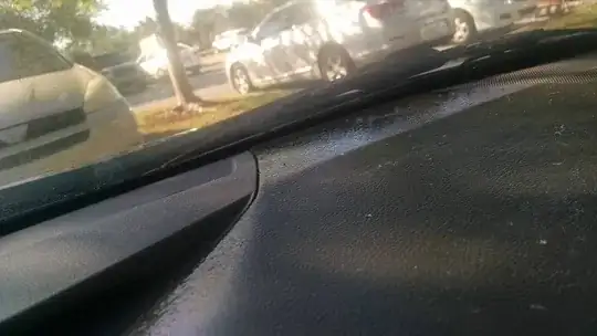 Example of stickiness/shininess