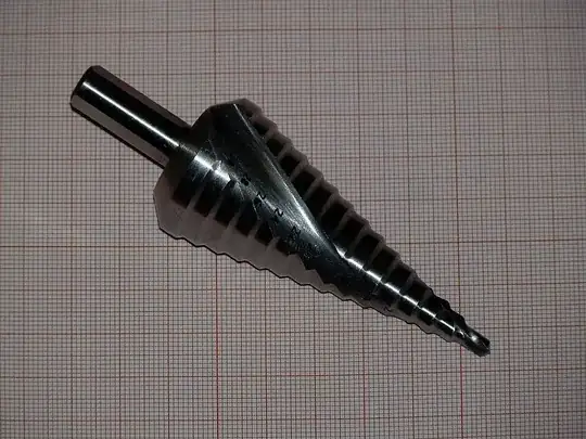Step drill bit