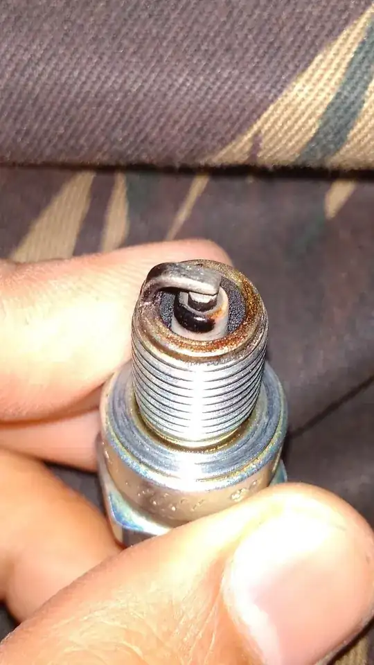 spark plug of motorcycle
