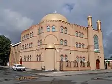 Al-Rahma Mosque, Hatherley Street, Toxteth(1974) at the left of the photo, the main building was built the early 2000s
