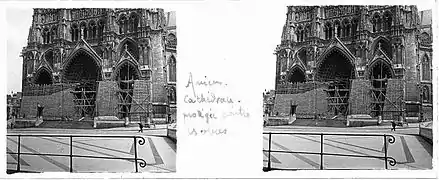 Cathedral protected from shell damage. Archives municipales de Toulouse&nbsp;[fr].