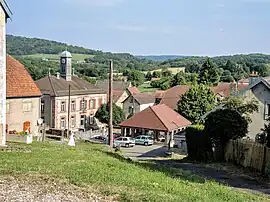 The centre of Brevilliers