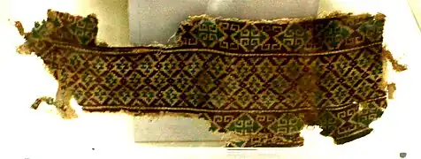 Remains of silk fabric from the Ilkhanate era (13th century)