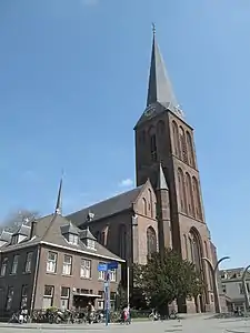 Church: de Sint Lambertusbasiliek