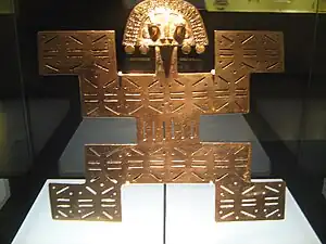 Pectoral; 1 CE-550; tumbaga; 23.4 x 25.7 cm; Gold Museum (Bogotá, Colombia)