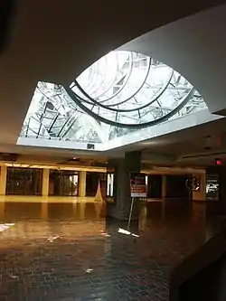 Claude Bettinger's L'artiste est celui qui fait voir l'autre côté des choses (1992) Place des Arts, Montreal, Quebec