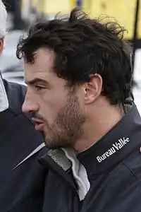 Louis Burton (FRA)Bureau Vallée