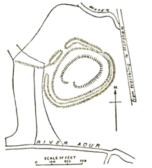 A line drawing oriented with north at the top. The castle mound is in the centre, with a road running north to south to the east of the castle, and the River Adur running east to west to the south.
